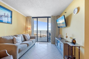 1BR Ocean Forest Plaza Condo w Breathtaking Views
